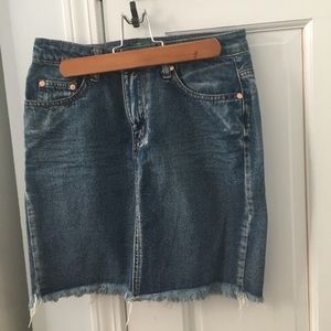 Demin Skirt with fringe